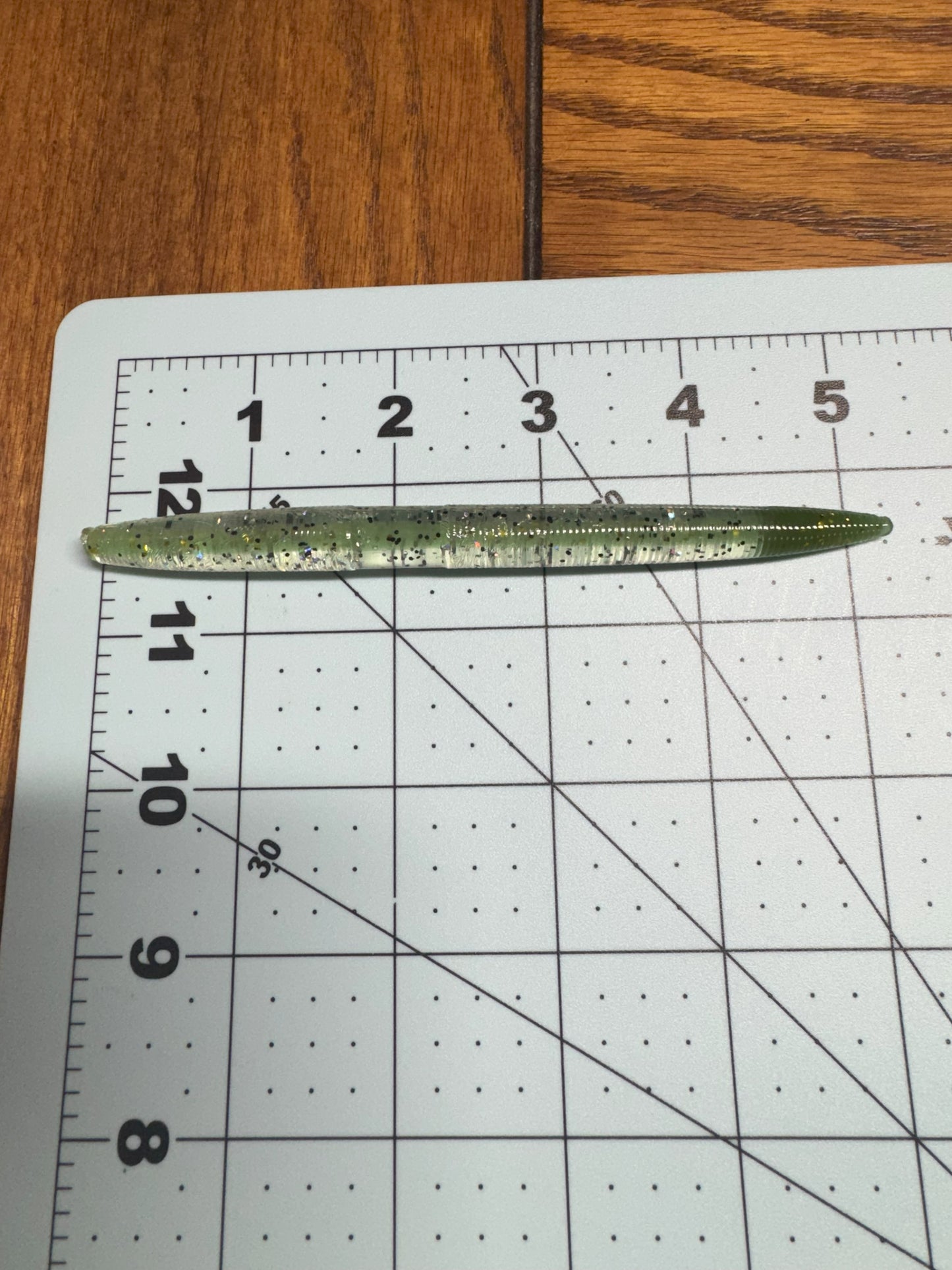 5" Stick Worm | Clear Shell | Green Pumpkin Core Shot